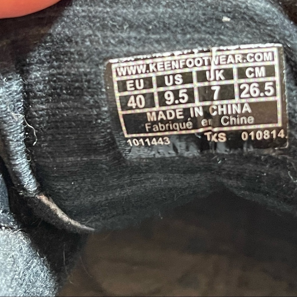 Keen Man Shoes Size 9.5 - Picture 9 of 9